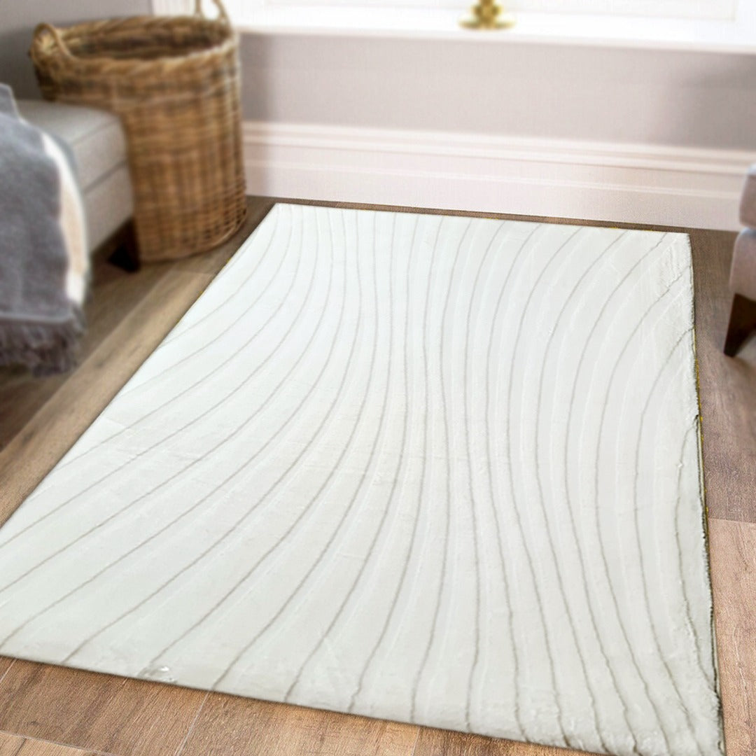White Waves Fur Carpet (Available in 6 sizes)