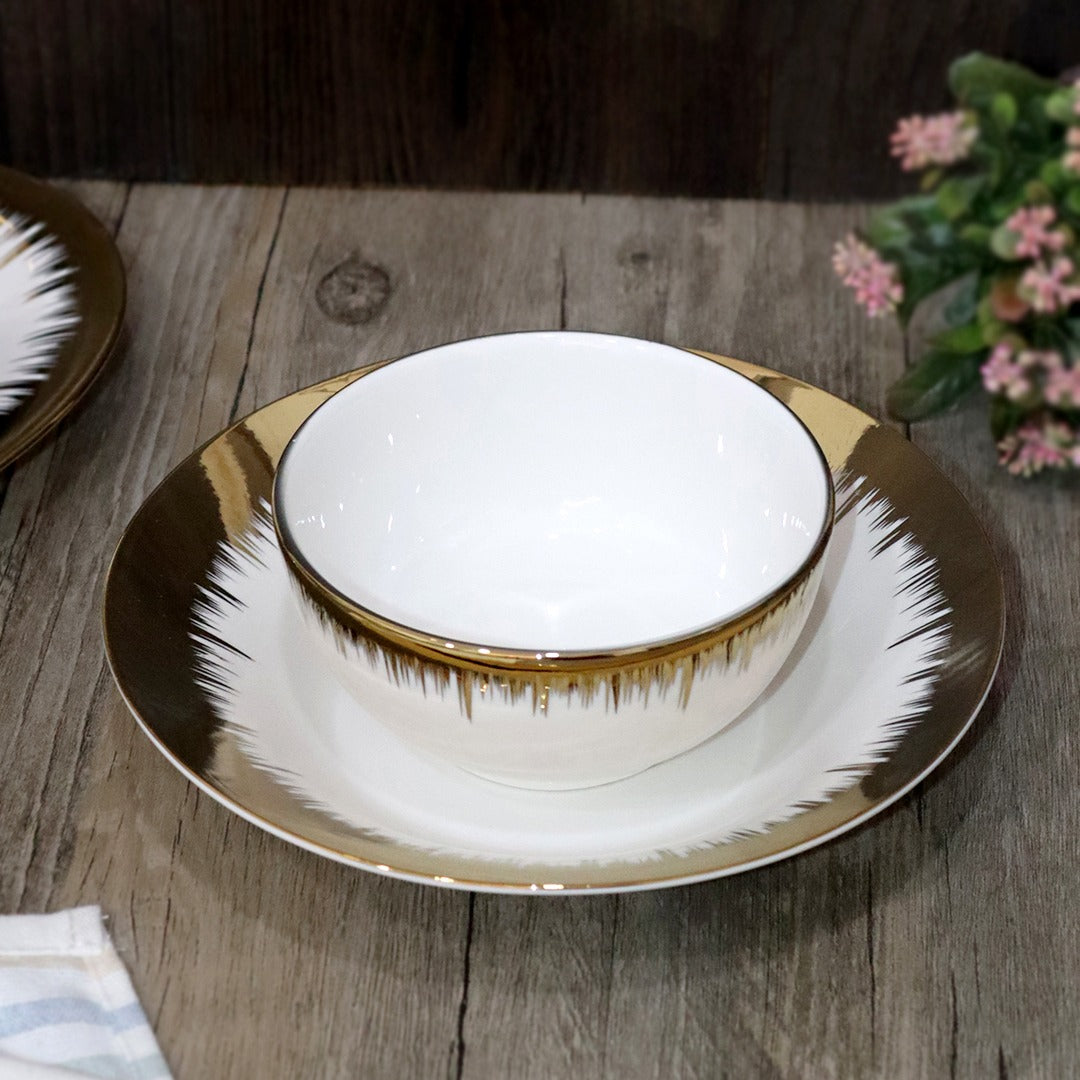 Gold Lines Porcelain Set