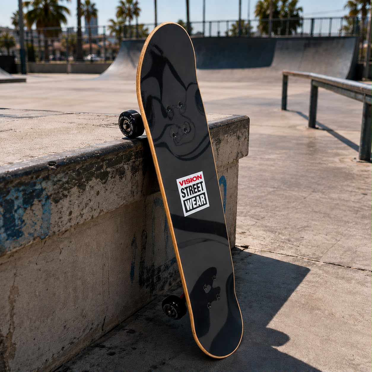 Black Skateboard (L:79cm)