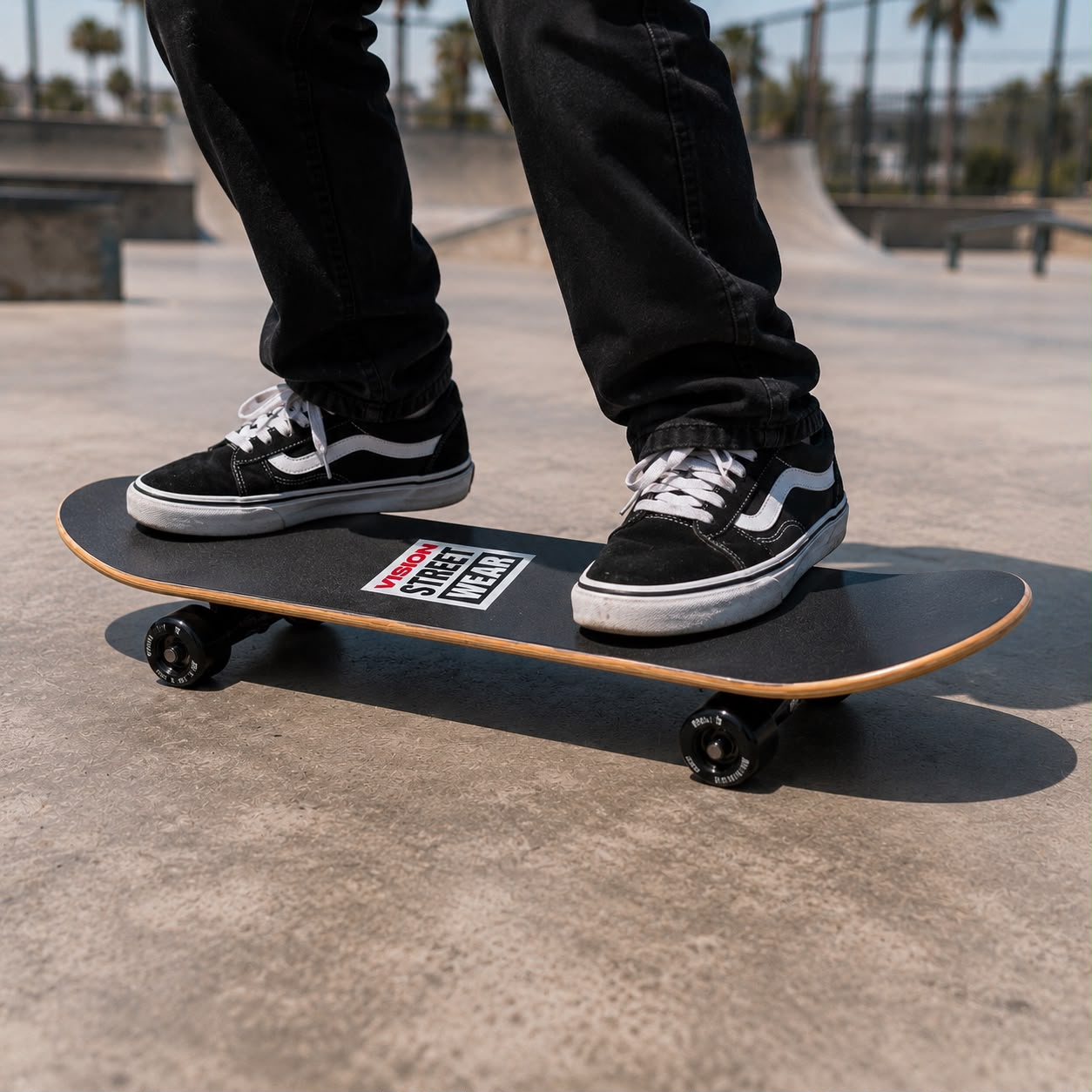 Black Skateboard (L:79cm)