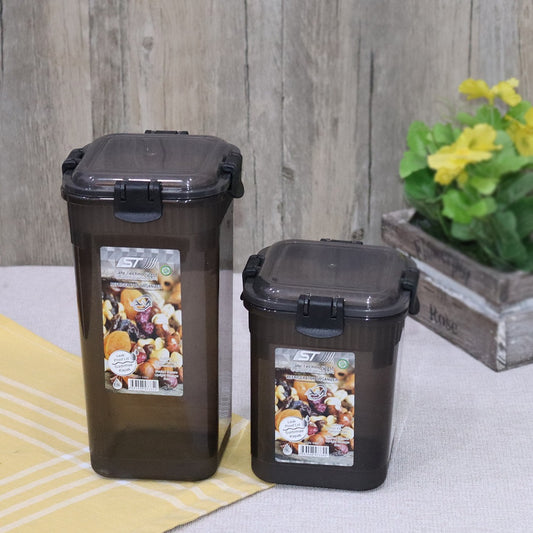 Grey Tall Microwave-Safe Plastic Containers