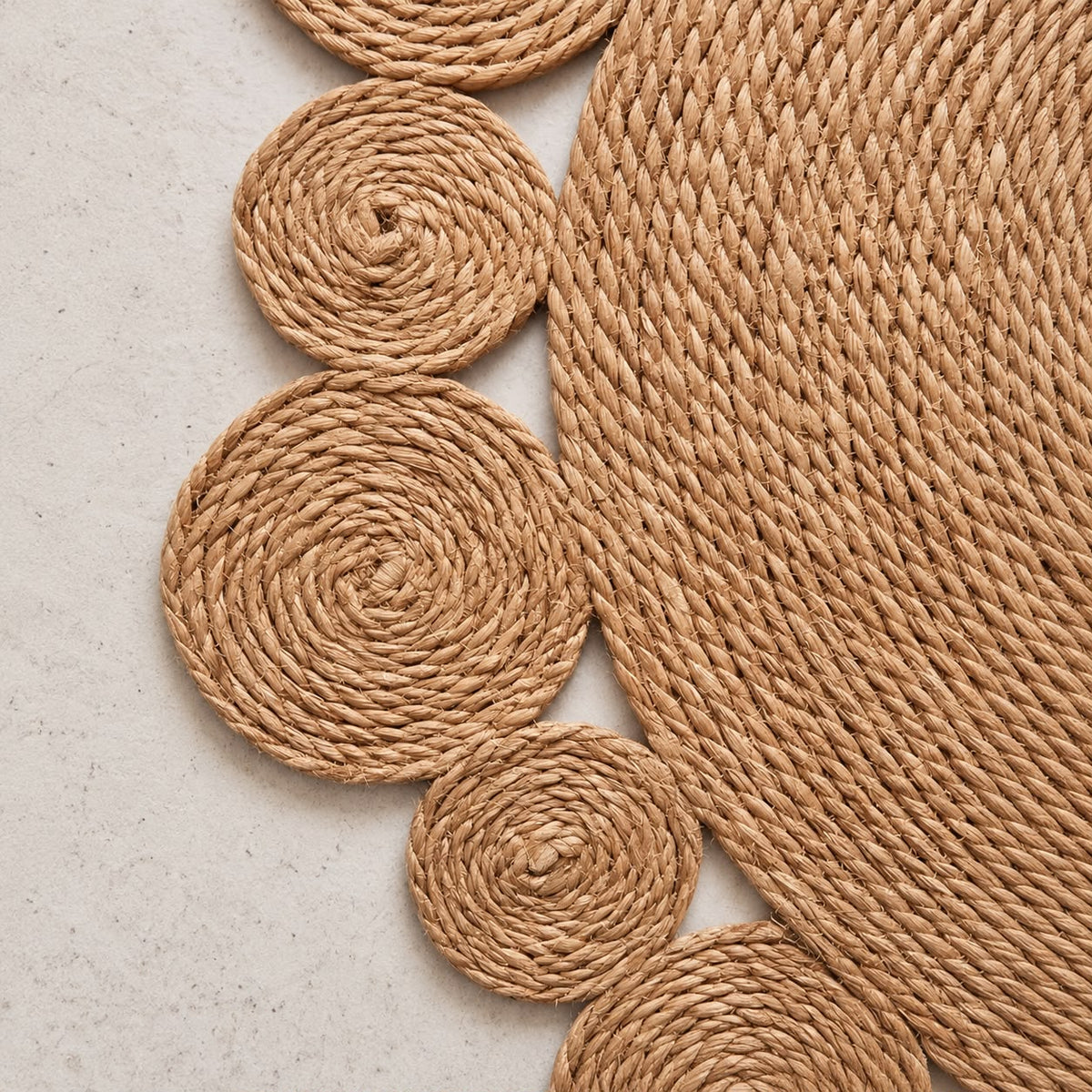 Bubbles Woven Round Floor Mats (Available in 2 sizes)